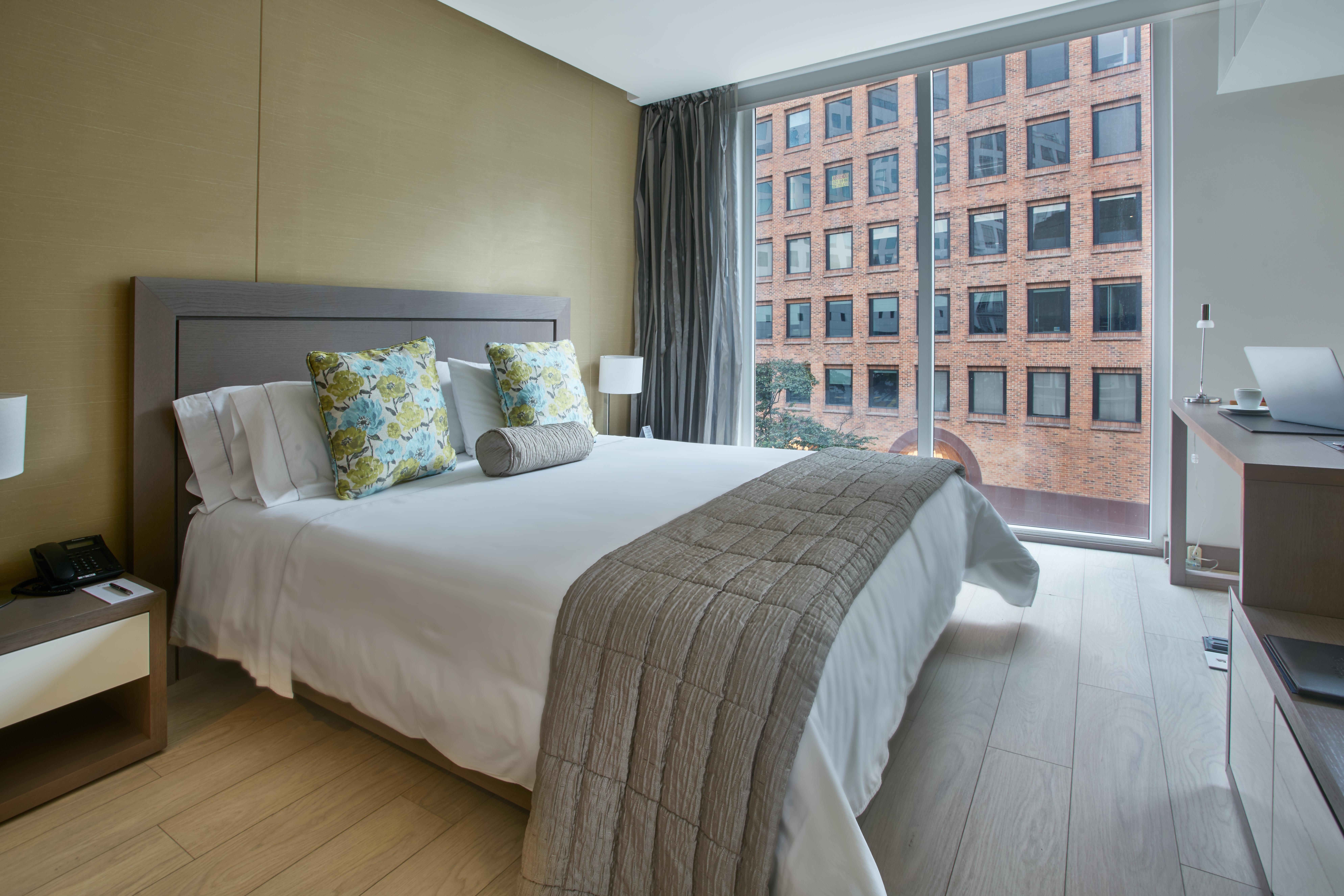 酒店 100 Luxury By Preferred 5*