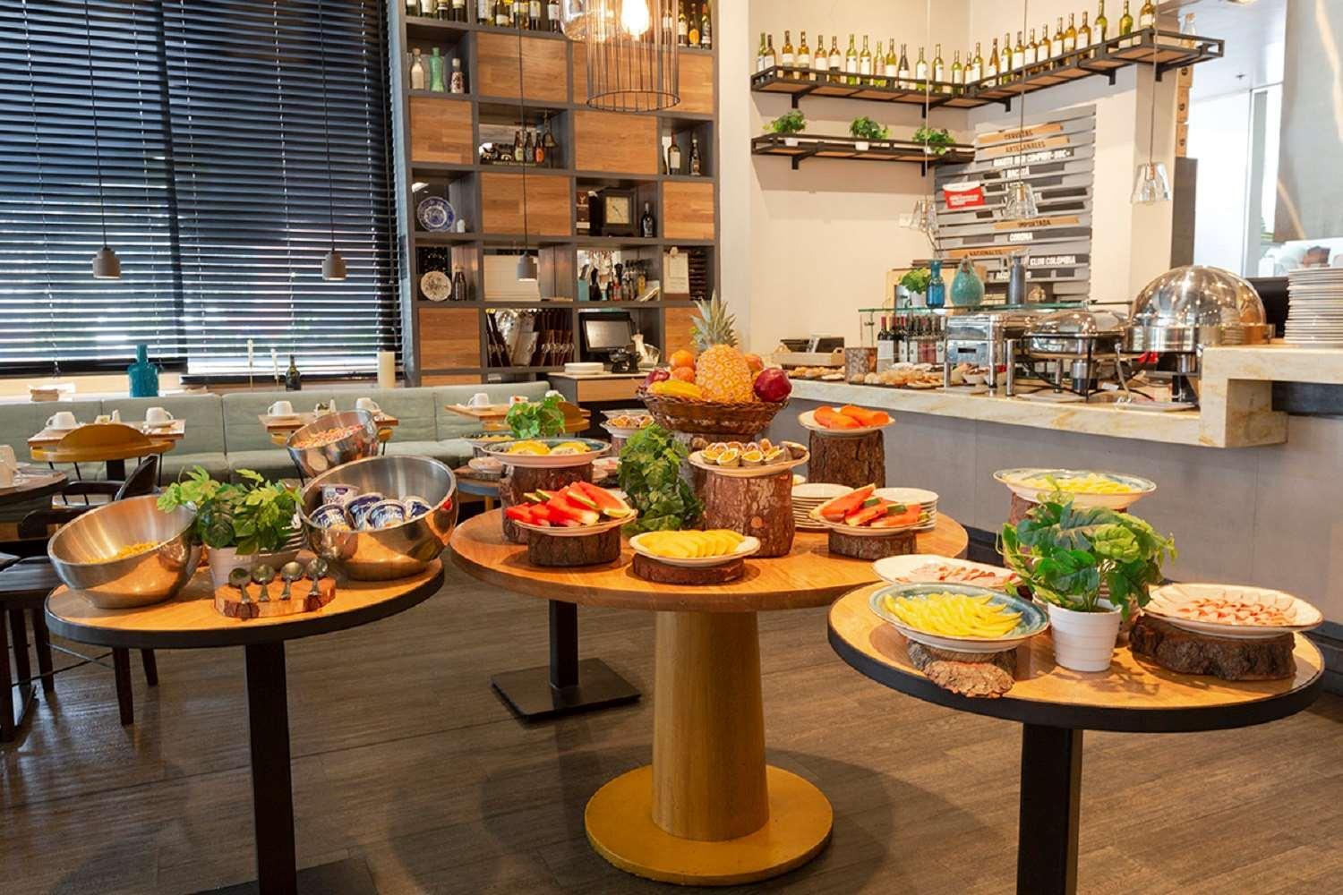 100 Luxury By Preferred 酒店