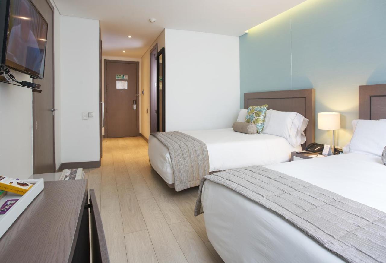100 Luxury By Preferred 酒店